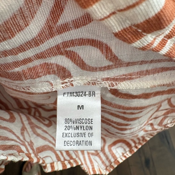 THML Orange Geometric Floral Blouse - Picture 5 of 5